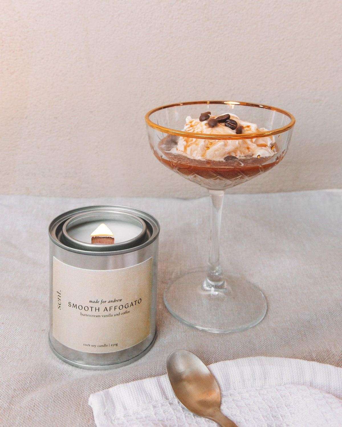 smooth affogato candle